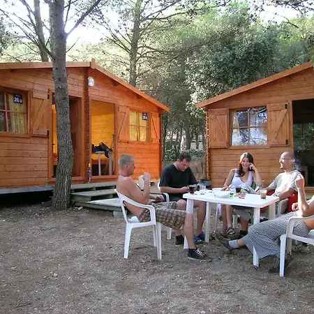 Parque de vacaciones Wooden Pakoštane